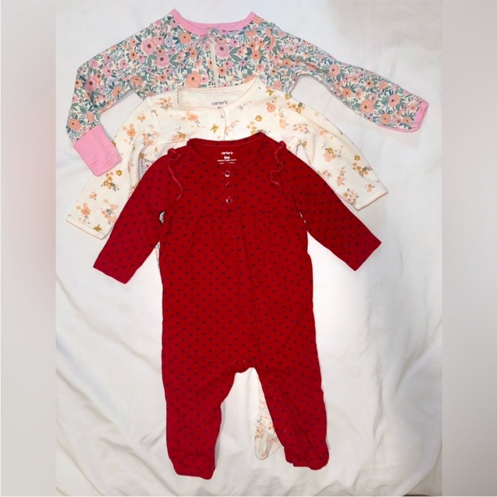 bundle 3 sleepwear girls in excellent conditions stain free
size 9M